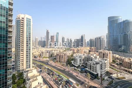 2 Bedroom Apartment for Rent in Downtown Dubai, Dubai - Fur or Unfur | High Floor | Chiller Free | Vacant