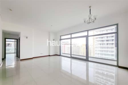 2 Bedroom Apartment for Rent in Barsha Heights (Tecom), Dubai - Large Balcony | High Floor | Great Location