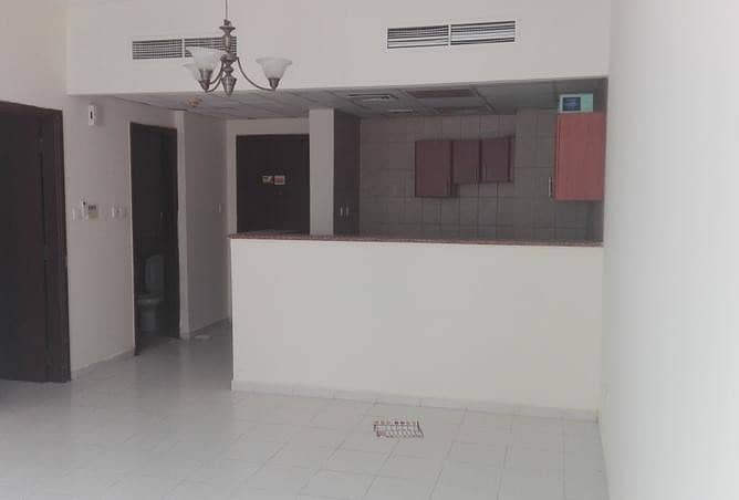 1BHK WITH BALCONY FOR RENT