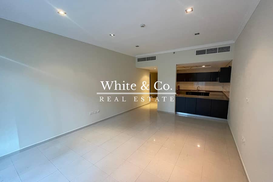 位于迪拜码头，湾区中心，湾区中心（中央大厦） 2 卧室的公寓 130000 AED - 12543234