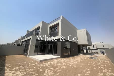 4 Bedroom Villa for Rent in Dubai South, Dubai - Back to Back | Close to Amenities |Vacant