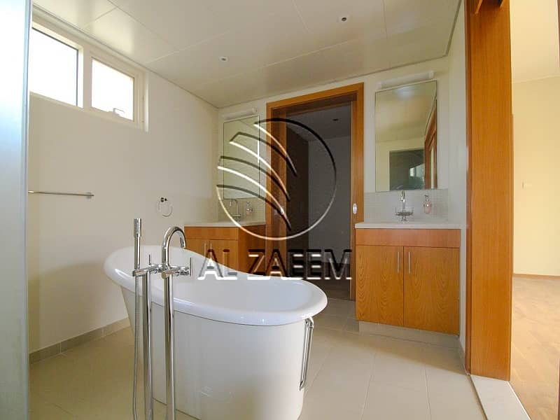 16 3 Bedroom Villa Al Raha Gardens (21). jpg