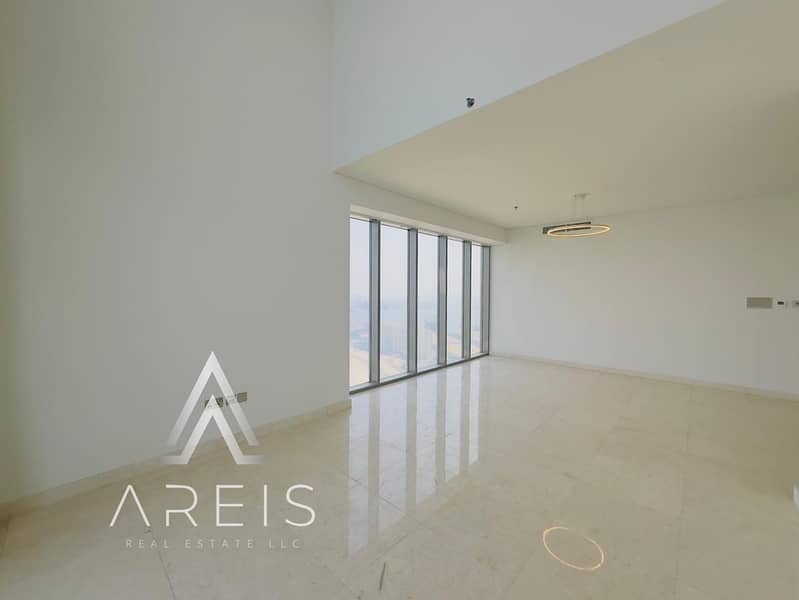 Bright 3BR with Full Sea-Facing Windows