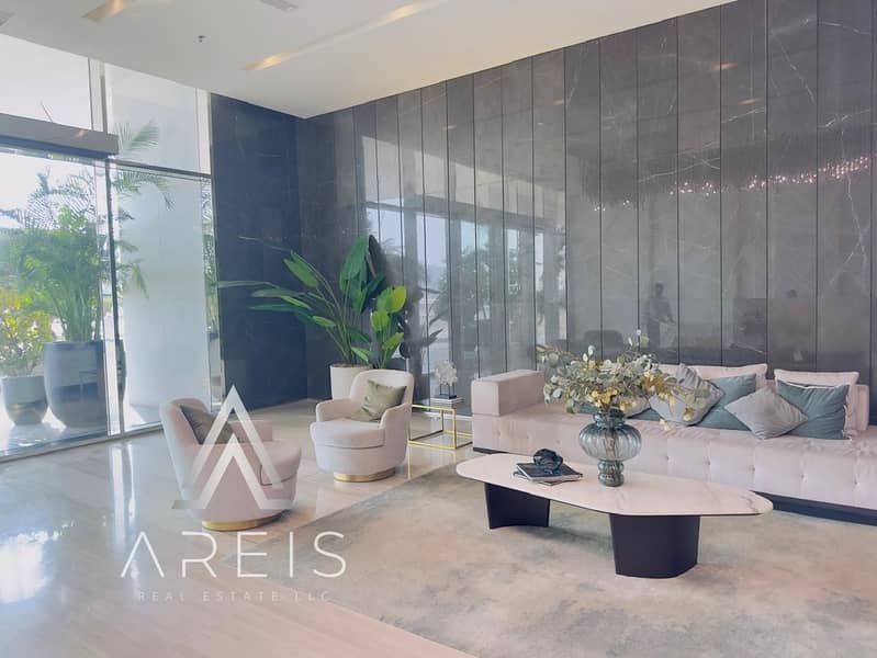 Bright 3BR with Full Sea-Facing Windows - Image 27