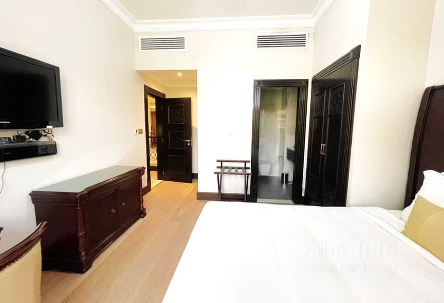 23 Zabeel Saray, Villa 15 (23). jpg