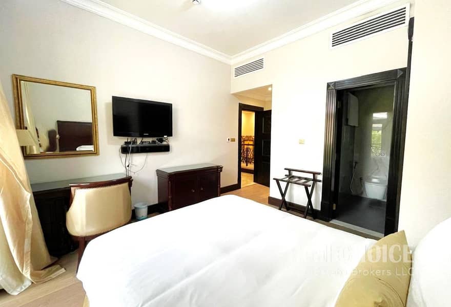 26 Zabeel Saray, Villa 15 (26). jpg