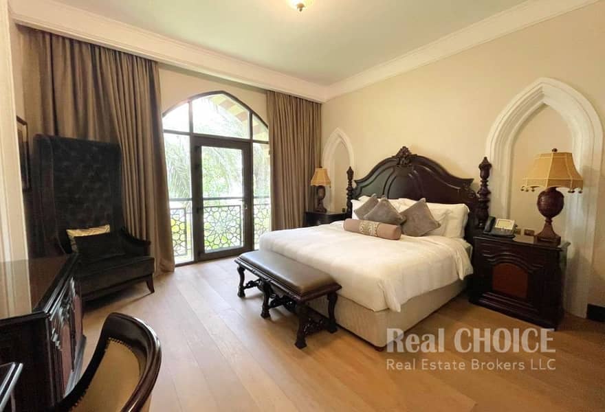 37 Zabeel Saray, Villa 15 (37). jpg