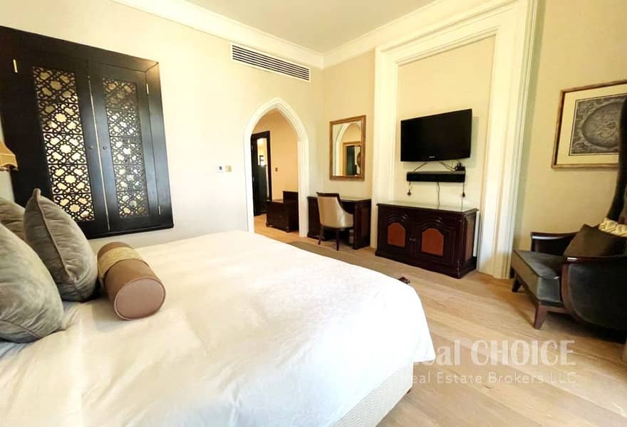 39 Zabeel Saray, Villa 15 (39). jpg