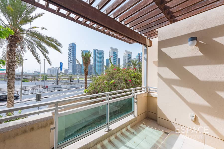 3 BR M | Unfurnished | Private Garden
