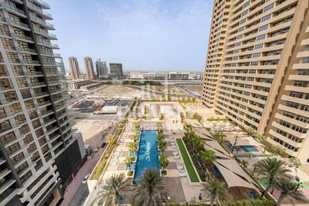 1 Bedroom Flat for Rent in Jumeirah Village Circle (JVC), Dubai - High Floor | Open View | Fitted Kitchen | Spacious
