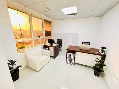 مکتب  للايجار في ديرة، دبي - 3a8c5f0b-6d6c-4892-a45e-6b73e881359f. jpg