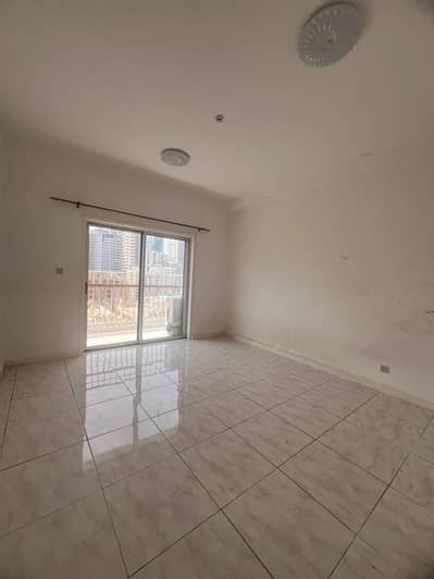 1 Bedroom Apartment for Rent in Al Wahda Street, Sharjah - WhatsApp Image 2025-08-18 at 14.59. 10_081338d9. jpg
