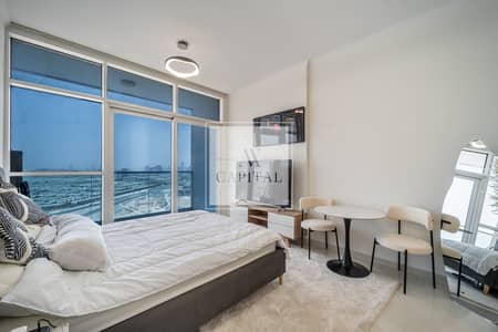 Studio for Rent in DAMAC Hills, Dubai - High-Floor Studio | Golf Views | Damac Hills