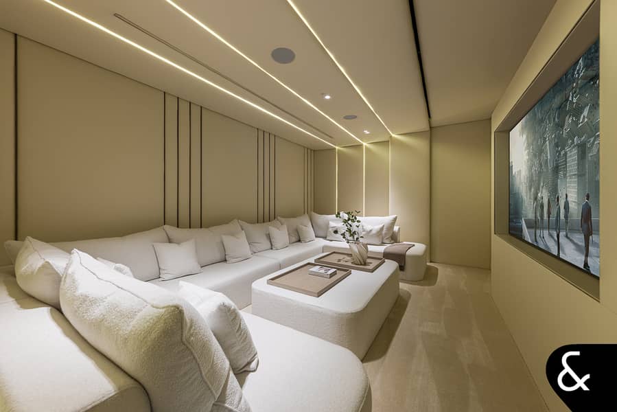 Exclusive Mansion with Ultra High End Finish in Wildflower - Image 7