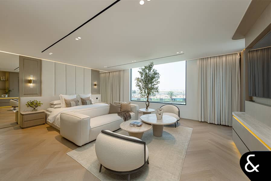 Exclusive Mansion with Ultra High End Finish in Wildflower - Image 12