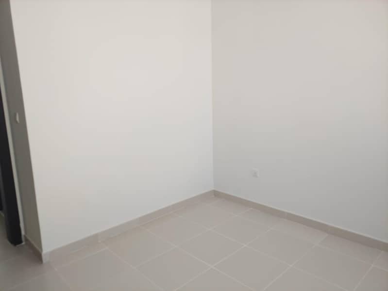 Type C / Single Row / 3bedroom +Maids