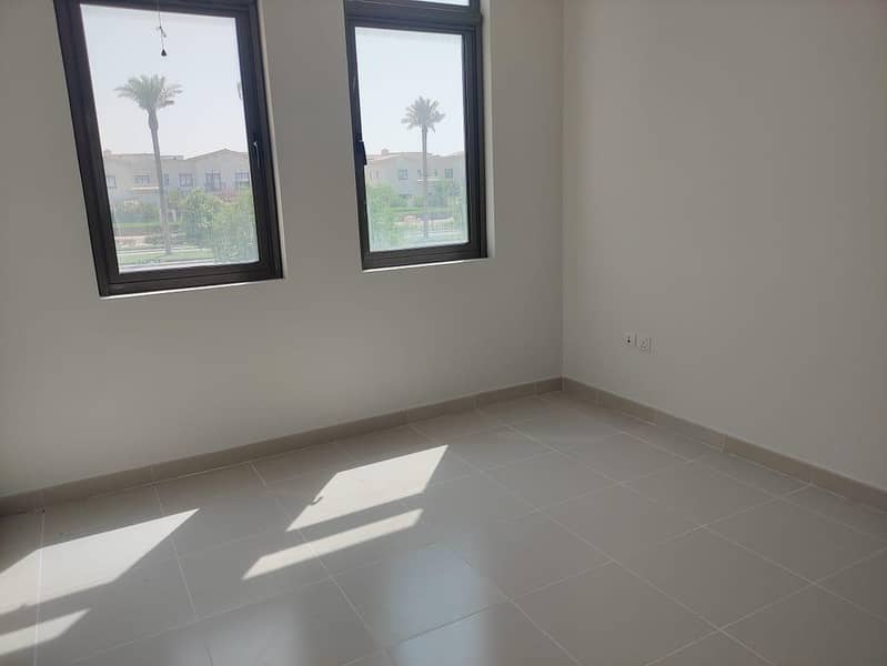 Type C / Single Row / 3bedroom +Maids