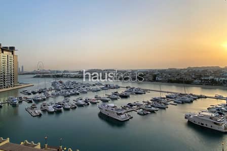 2 Bedroom Apartment for Sale in Palm Jumeirah, Dubai - Vacant | Best Building | Full Marina View