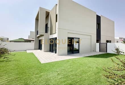فیلا 4 غرف نوم للايجار في دبي لاند، دبي - d56631e7-e2fe-448f-a60a-770cc79a5565. jpg