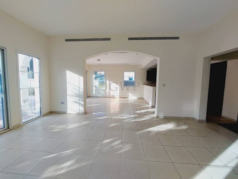 Corner | Landscaped | Huge Green Plot | Ready Now - Image 16