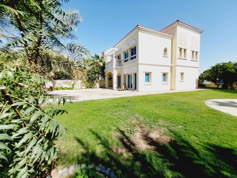 Corner | Landscaped | Huge Green Plot | Ready Now - Image 17