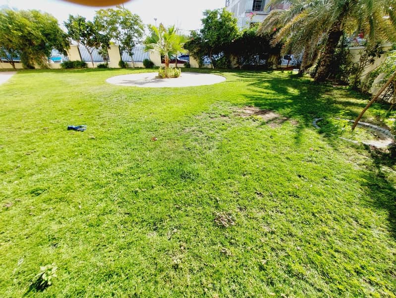 Corner | Landscaped | Huge Green Plot | Ready Now - Image 20