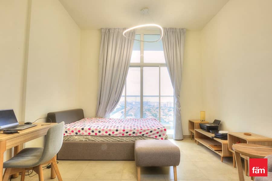 位于阿尔弗雷德街区，阿齐兹广场 的公寓 52000 AED - 12548164