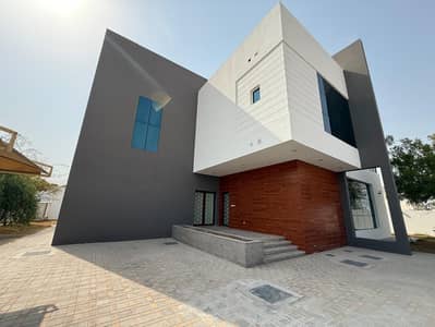 5 Bedroom Villa for Rent in Nad Al Sheba, Dubai - Spacious | Luxurious | Ultra-Modern Villa