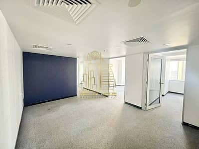 Office for Rent in Sheikh Zayed Road, Dubai - DeWatermark. ai_1755544924261. jpeg
