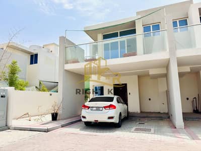 3 Bedroom Villa for Rent in DAMAC Hills 2 (Akoya by DAMAC), Dubai - 1000170829. jpg