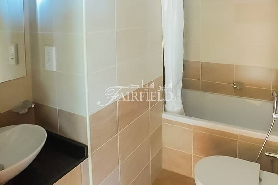 8 Bathroom-1. jpg
