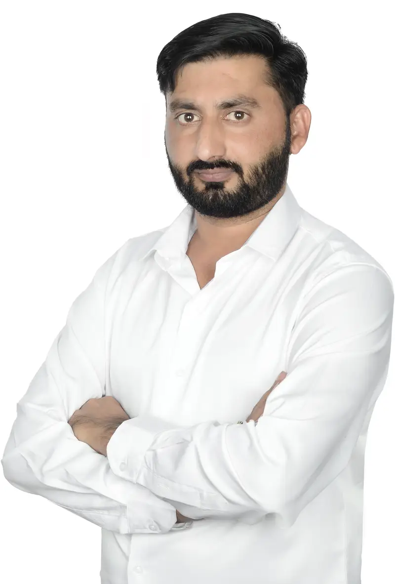 Najaf Ali - Dubai Real Estate Agent