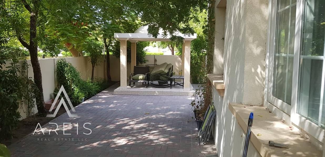 Vastu Compliant | Luxurious | Family Townhouse