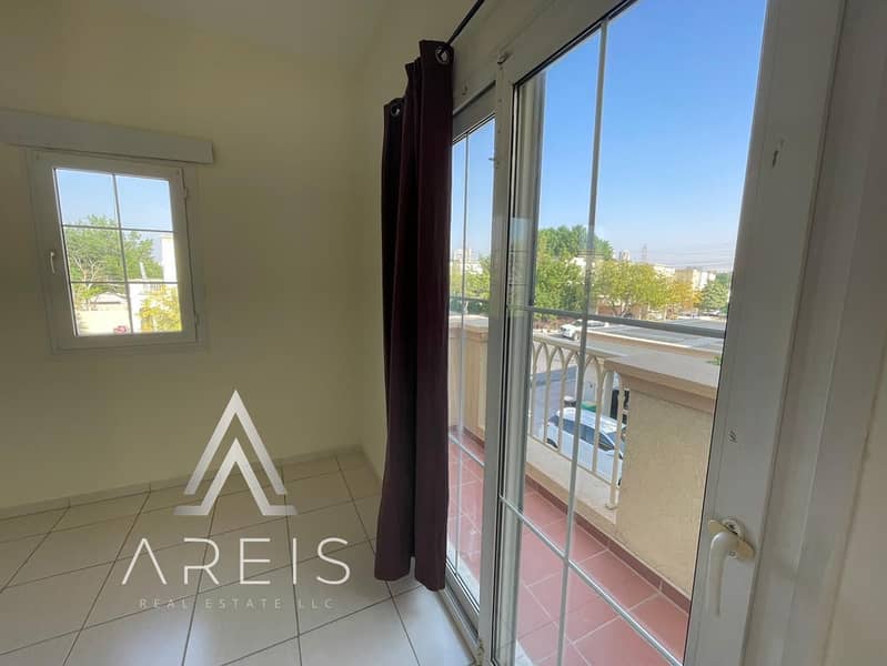 Vastu Compliant | Luxurious | Family Townhouse - Image 13