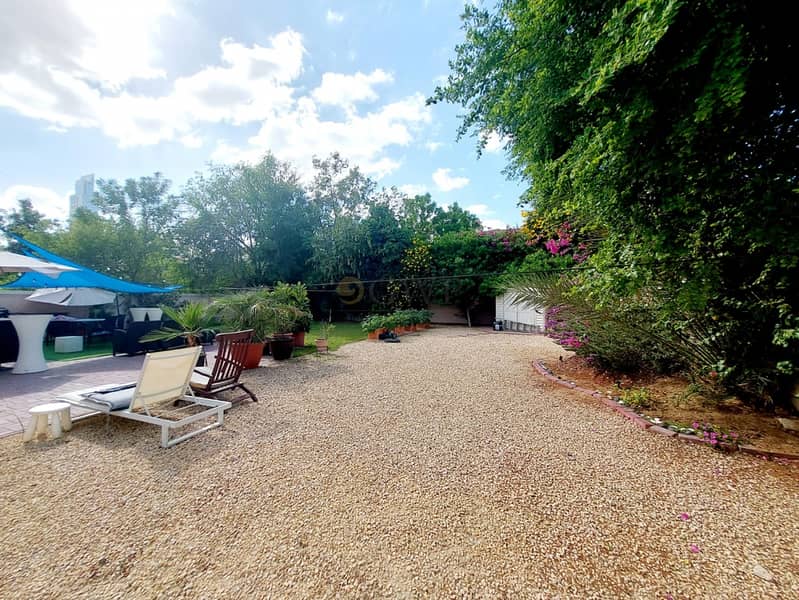 Spacious|Grand Garden|Central|Well Kept|Med Style - Image 8