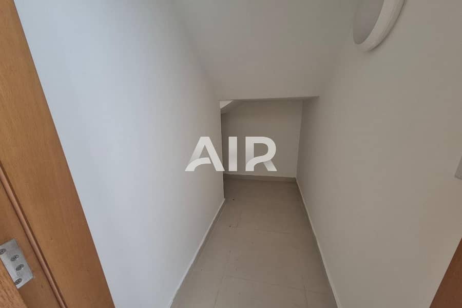 2 Bedroom I Very Close to Pool | Private Garden - Image 11