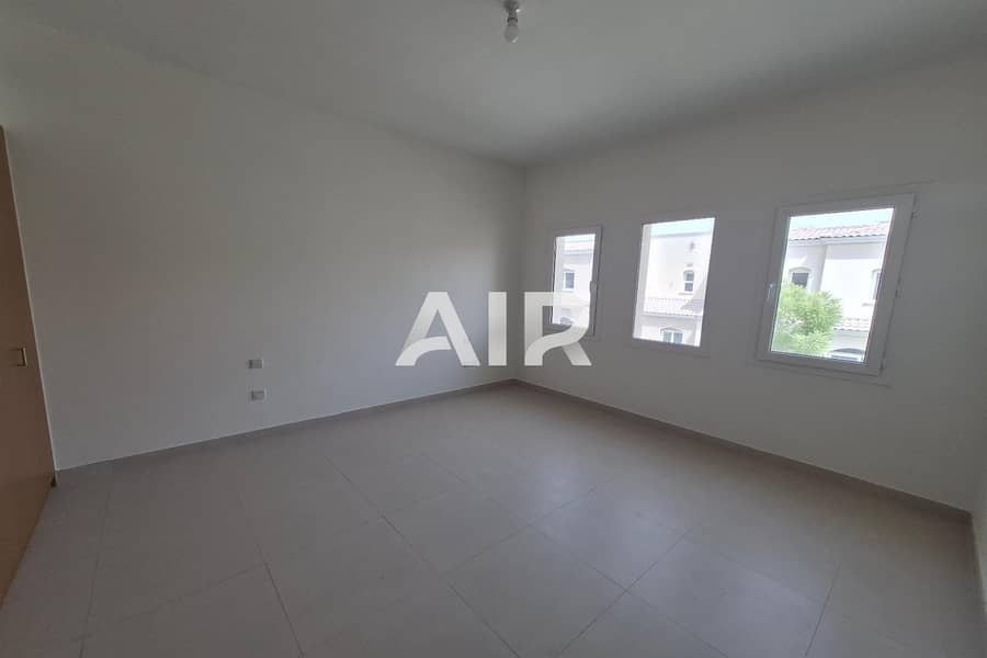 2 Bedroom I Very Close to Pool | Private Garden - Image 15