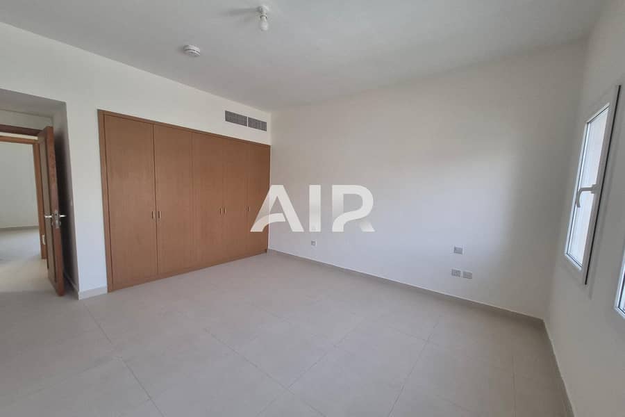 2 Bedroom I Very Close to Pool | Private Garden - Image 16