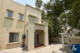 فیلا في الينابيع 12،الينابيع 2 غرف 190000 درهم - 12556724
