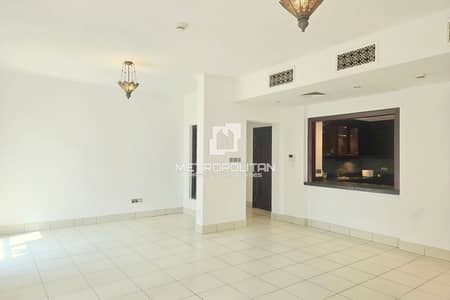 2 Bedroom Apartment for Rent in Downtown Dubai, Dubai - Vacant Soon | Spacious Apartment | Area Specialist