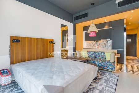 Studio for Rent in Business Bay, Dubai - High Floor | Spacious Layout | Fully Furnished