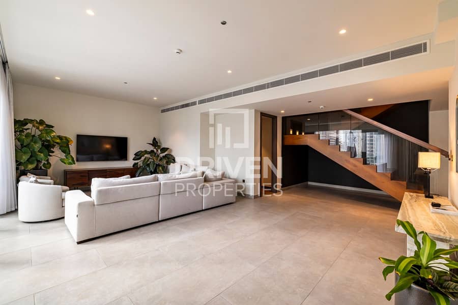 Exquisite Duplex Villa | Pinnacle Luxury