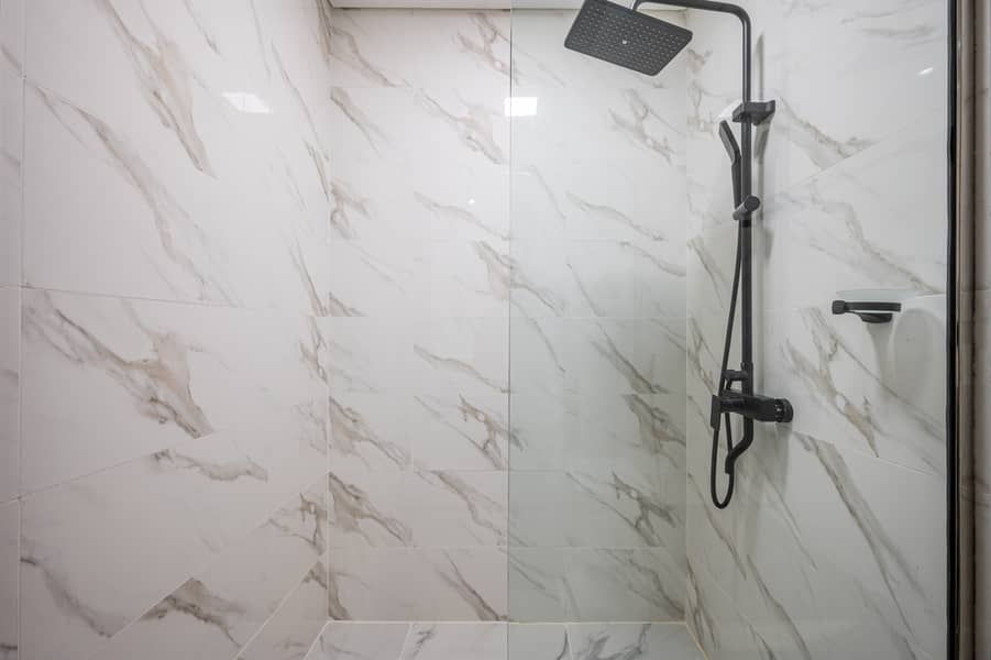 Spacious Studio Apartment with Pool View | Fully Furnished - Image 12