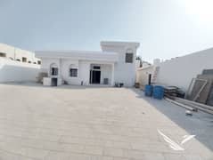 فیلا في الصبخة 5 غرف 85000 درهم - 12560461