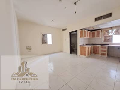 Studio for Rent in Al Qasimia, Sharjah - 20230913_091446. jpg