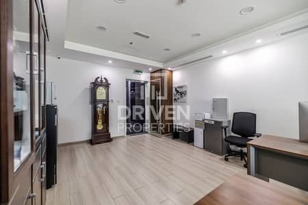 Office for Rent in Business Bay, Dubai - Fully Fitted | Vast Combined Unit | Prime Location