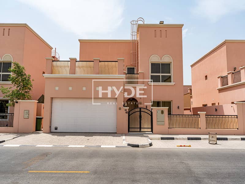 Vacant 4 Ensuite Bedroom | Close To Mall