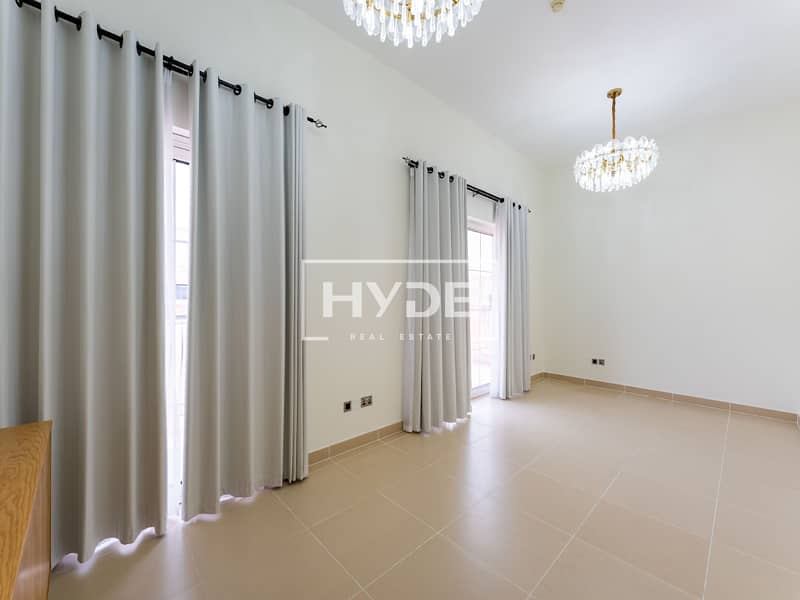 Vacant 4 Ensuite Bedroom | Close To Mall - Image 8