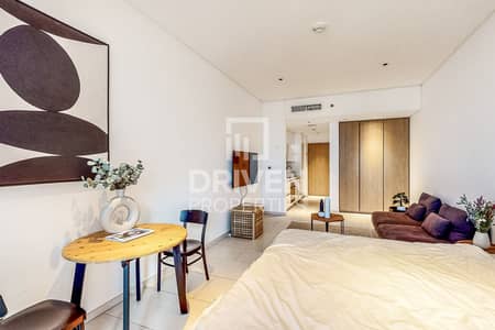 Studio for Sale in Business Bay, Dubai - Canal View | Unique Layout | Prime Location