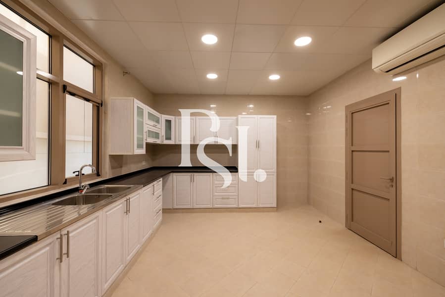 9 7brm-villa-mohamed-bin-zayed-city-abu-dhabi-14. jpg